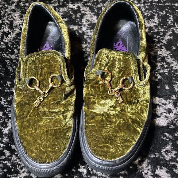 Vans green velvet slip ons. Barely worn. - Picture 1 of 5